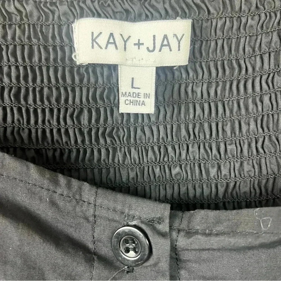 Kay + Jay Black 100% Cotton Eyelet Sleeve Button Down Peasant Top Size Large - Picture 4 of 5